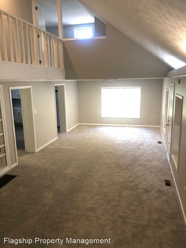 Building Photo - 3 br, 2.5 bath House - 9025 Reidville Road