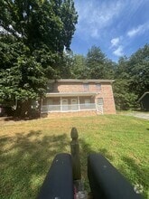 Building Photo - 3216 Joselin Ln