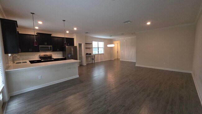 Building Photo - 11150 Whistling Pine Way
