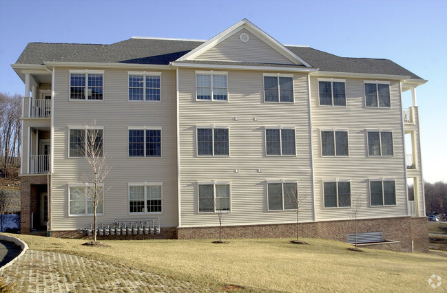 Building Photo - Nolan's Ridge