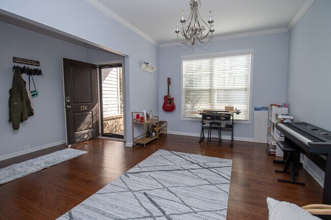 Foto del edificio - Beautiful 3-Bedroom Home in Burnside Farms – Furnishings Included & Fire Pit!