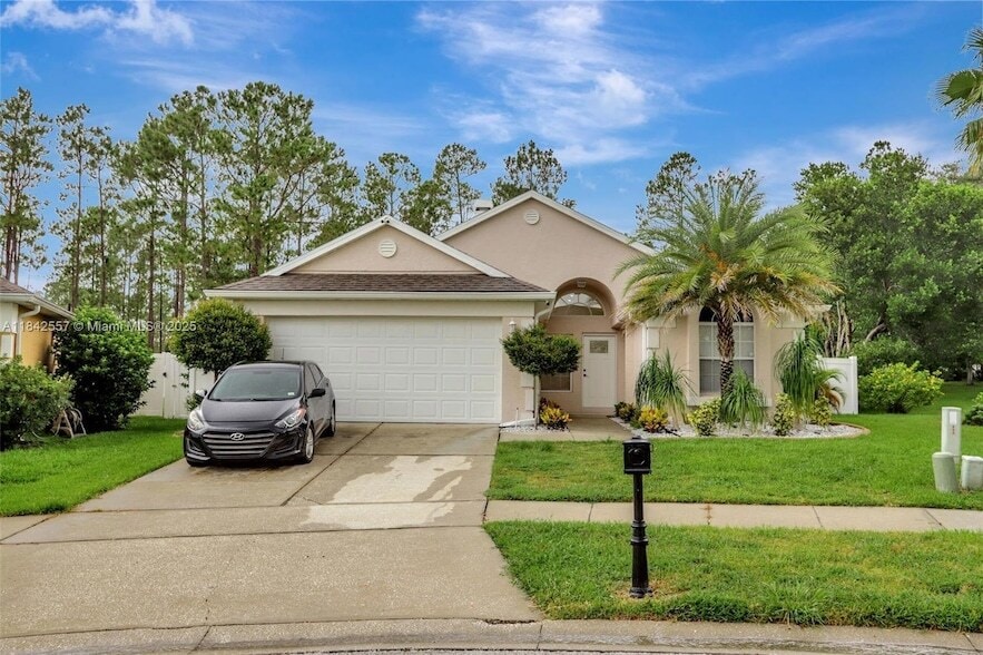 Foto principal - 502 Oxford Dr