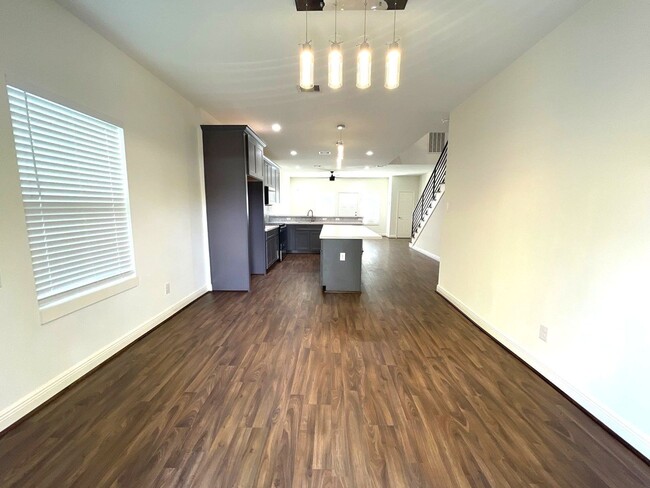 Foto del edificio - 4913 Southwind St