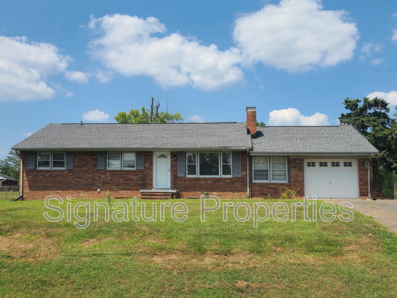 Foto principal - 204 Mt Pleasant Blvd