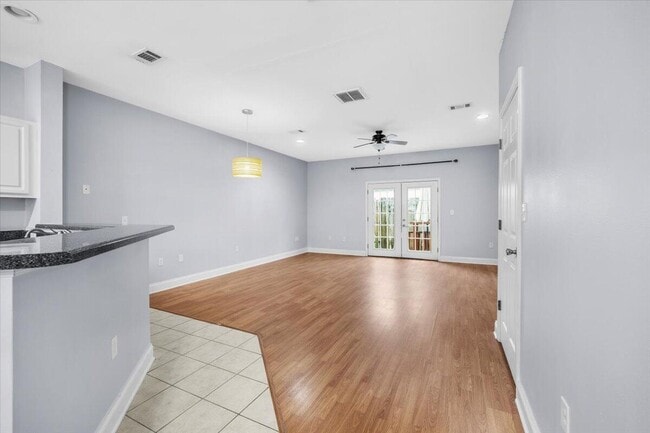 Building Photo - 2547 Baytown Cir