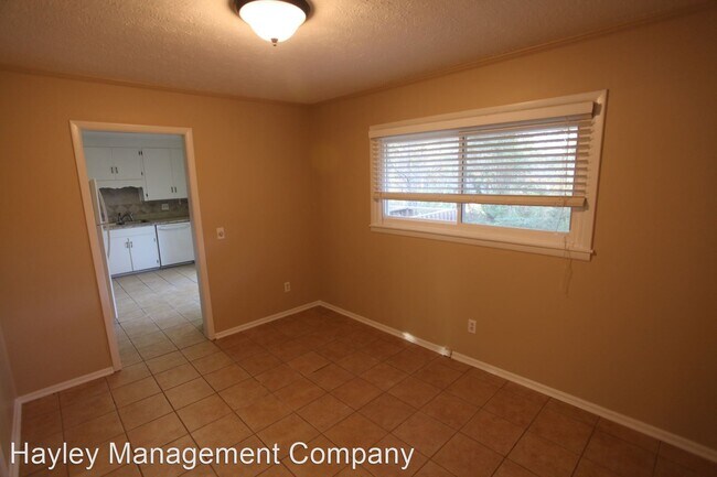 Foto del edificio - 4 br, 2 bath House - 820 Tullahoma Drive