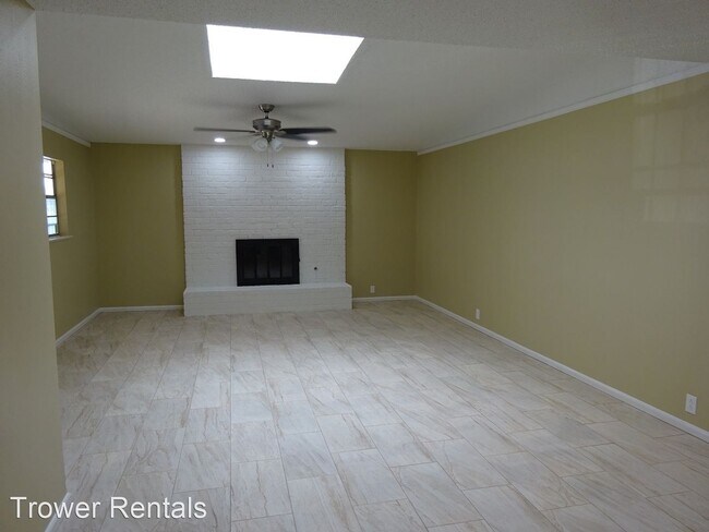 Building Photo - 3 br, 2 bath House - 4102 Lynbrook