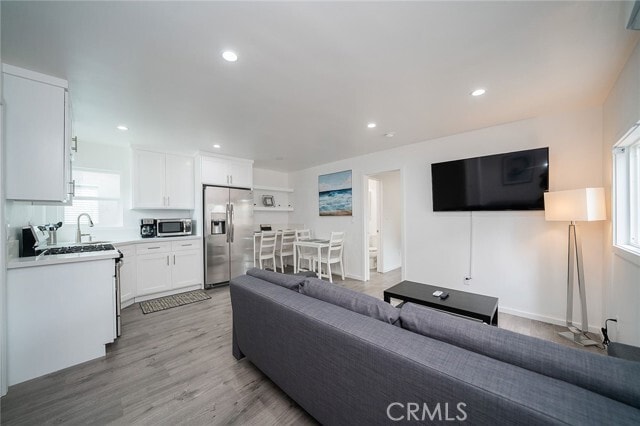 Foto del edificio - 409 W Harvard St