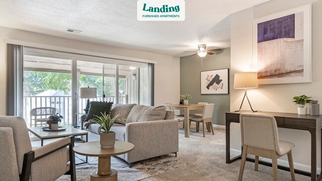 Building Photo - 6625 Lake Hill Dr