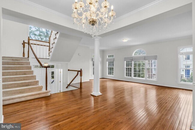 Foto del edificio - 6618 Frost Lake Ln