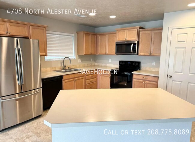 Foto del edificio - 4708 N Alester Ave