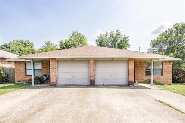 Building Photo - 6696 S Julian Ave