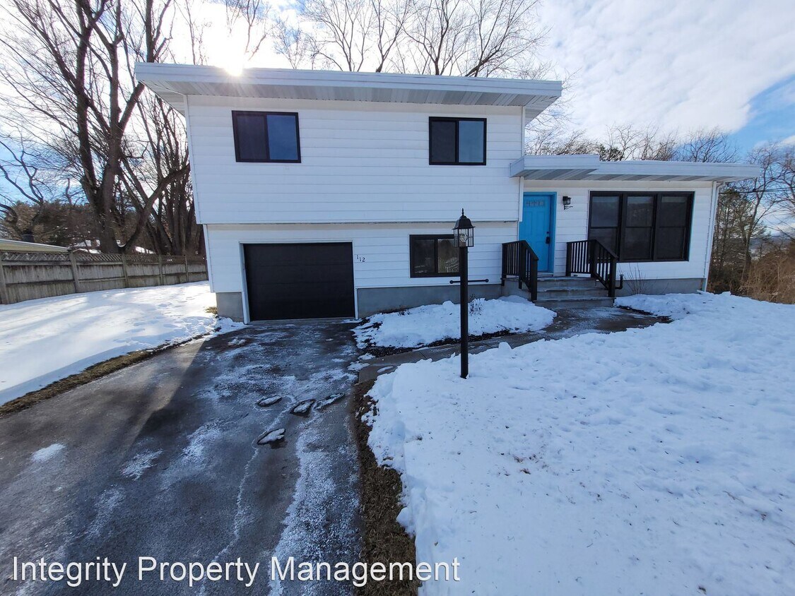 Primary Photo - 3 br, 1.5 bath House - 112 Rayna Street