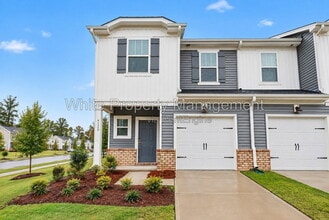 Building Photo - 6126 Starview Ter