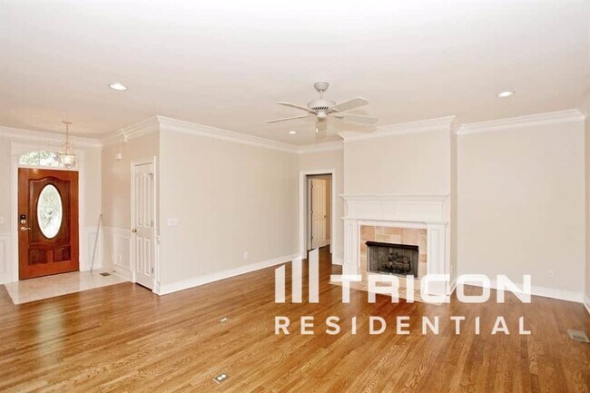 Building Photo - 2714 Howell Drive Murfreesboro TN