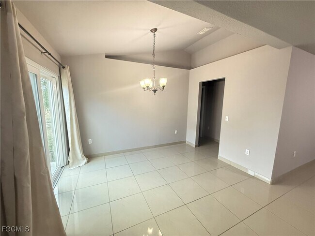 Foto del edificio - 3207 54th St W