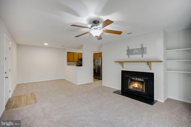 Building Photo - 7711 Lexton Pl