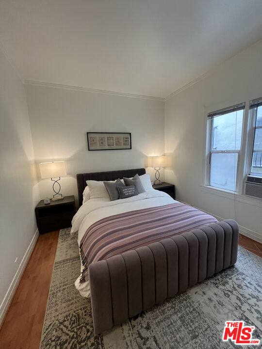 Foto del edificio - 8861 Alden Dr