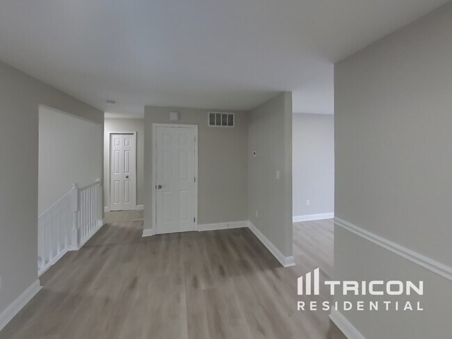 Foto del edificio - 7 Stone Garden Ct