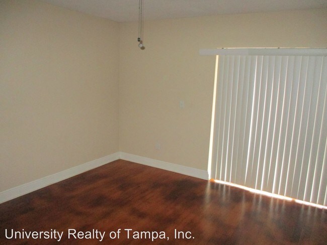 Building Photo - 11408 Robles Del Rio Pl