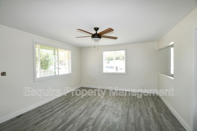 Foto del edificio - 69 Raemere St