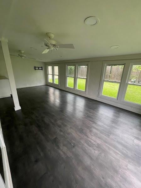 Building Photo - 2020 Cottonwood Dr