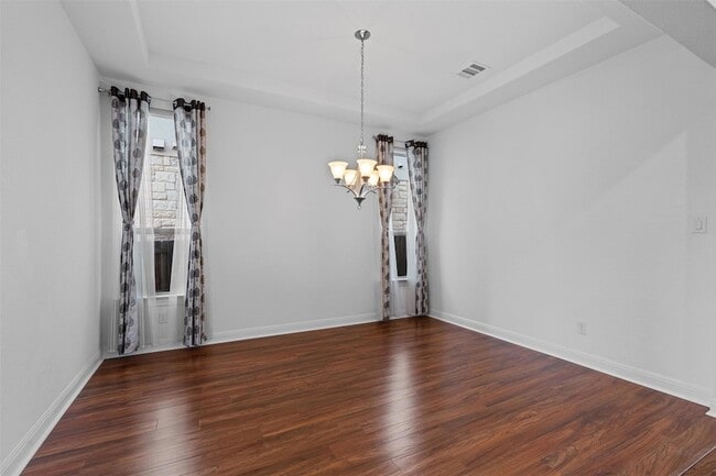 Foto del edificio - 2328 Lucky Ln