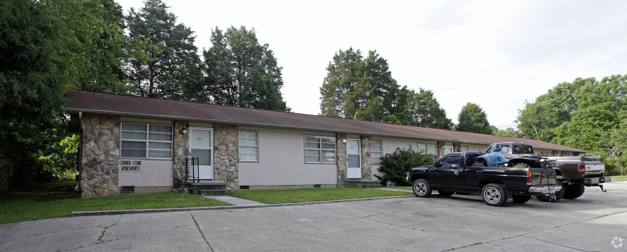 Foto principal - 220 Oak St