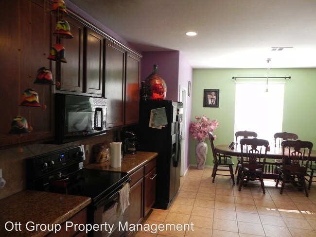 Building Photo - 6 br, 3.5 bath House - 3110 Claymore St