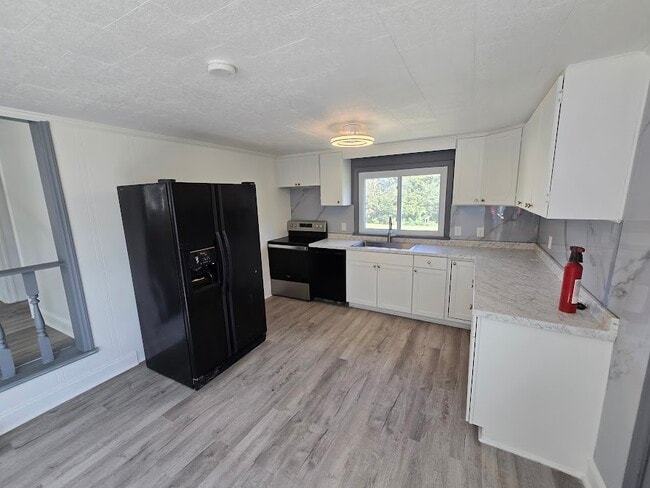 Building Photo - 3320 Griffin Cemetery Rd