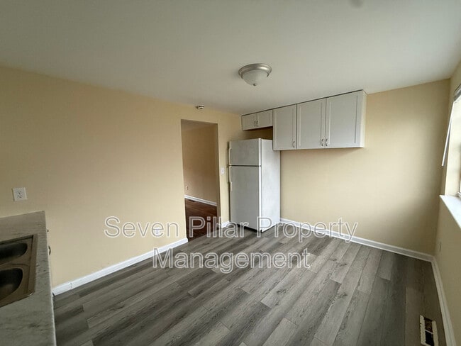 Foto del edificio - 3733 Briggs Rd