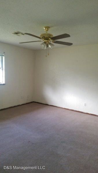 Building Photo - 2 br, 2 bath House - 3711 N Donna Ave