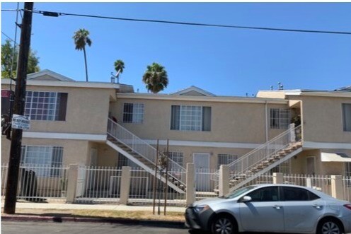 Building Photo - 2701 W Jefferson Blvd