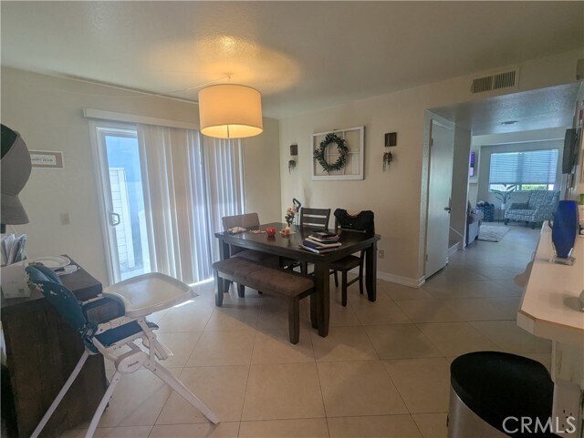Foto del edificio - 28262 Glenbrook