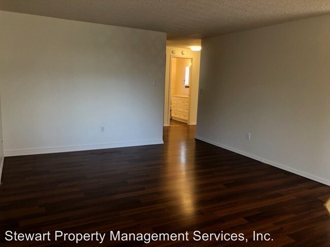 Foto del edificio - 2 br, 1 bath Apartment - 527 Van Ness