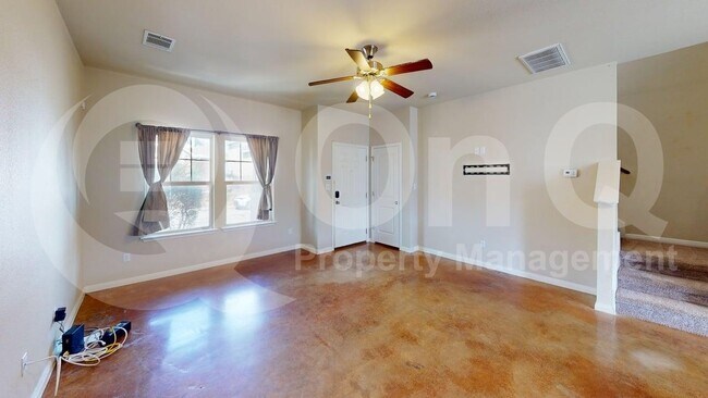 Foto del edificio - 4621 Kind Way