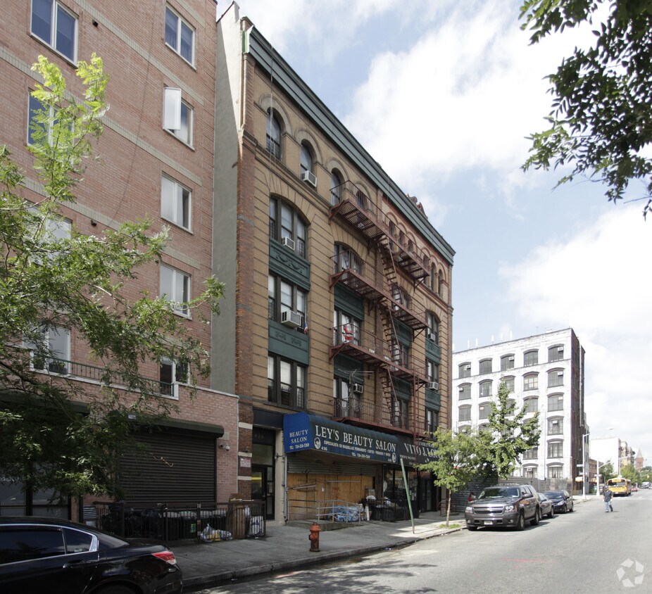 Building Photo - 434-436 S 5th St