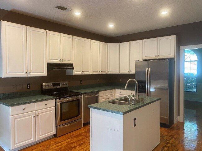 Foto del edificio - 107 Ashwood Way