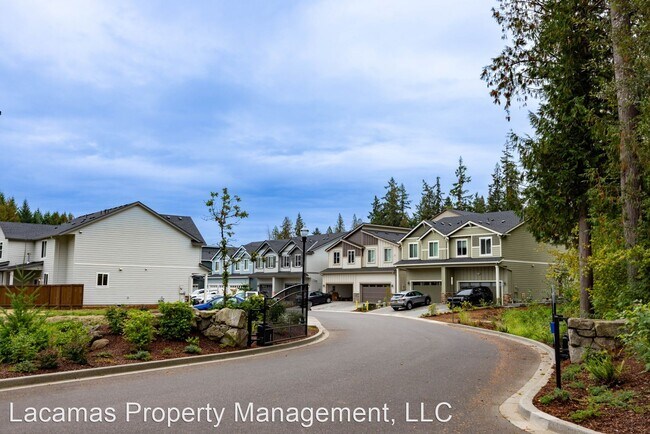 Building Photo - 2 br, 2.5 bath House - 4144 S. Waters Edge...