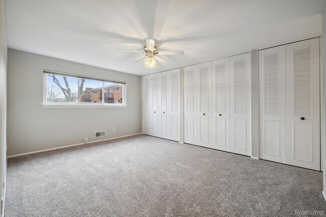 Habitación principal - 42536 Woodward Ave