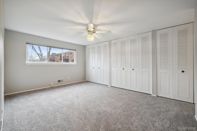 Master Bedroom - 42536 Woodward Ave