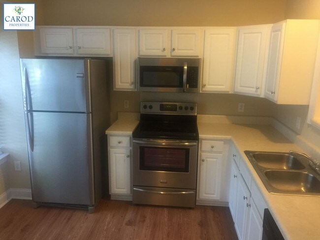 Foto del edificio - 2412 Ryerson Ct