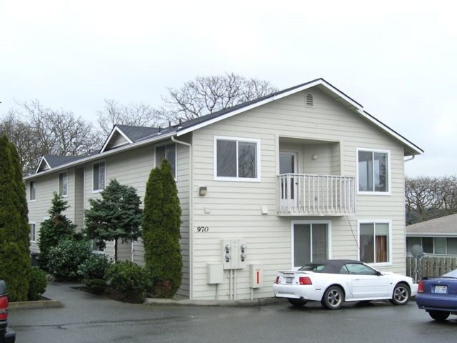 Foto principal - 970 SE Ireland St