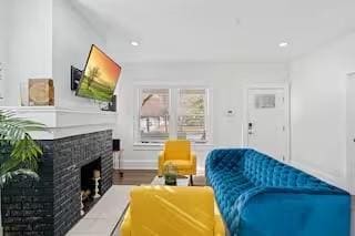 Building Photo - 786 Peeples St SW