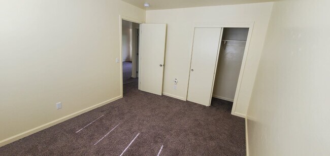 Building Photo - 2214 Fairfield Street, Unit 4