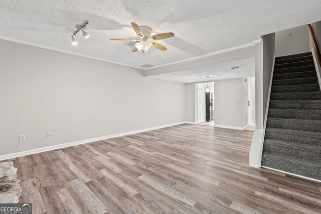 Foto del edificio - 5313 Waverly Trce