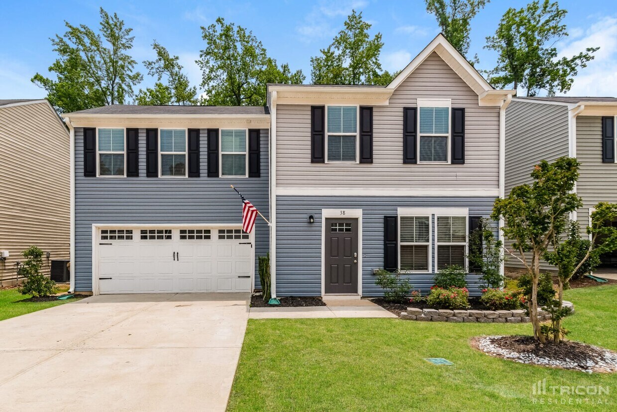 Foto principal - 38 E Lumber Court Clayton NC