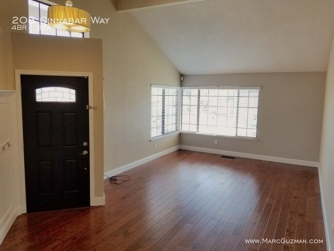 Foto del edificio - 208 Cinnabar Way