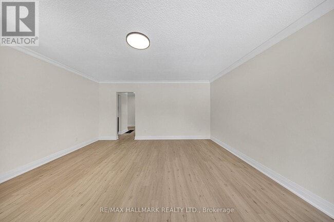 Building Photo - 28 Furlong Ct