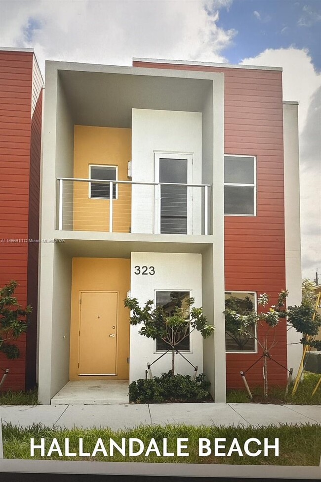 Building Photo - 323 Foster Rd